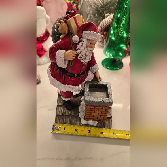 Festive Santa Claus Holiday Figurine - Picture 9 of 9
